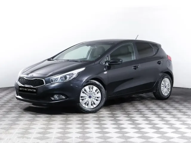 Kia Ceed II, 2013