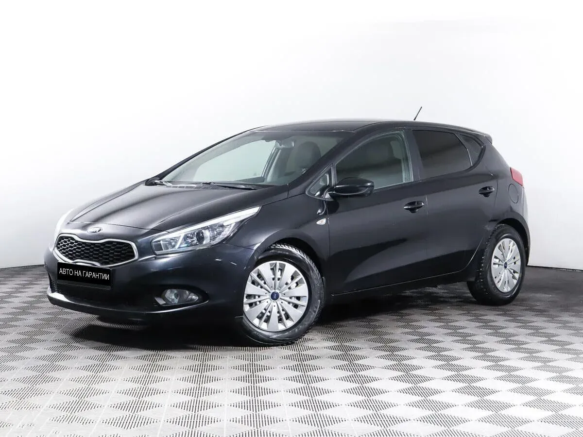 Kia Ceed II, 2013