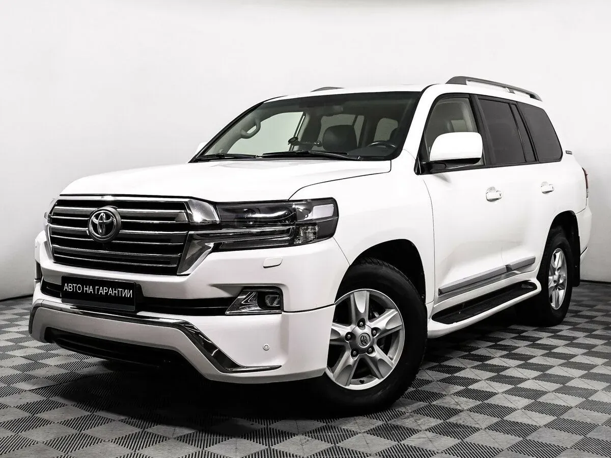 Toyota Land Cruiser 200 Series, 2011