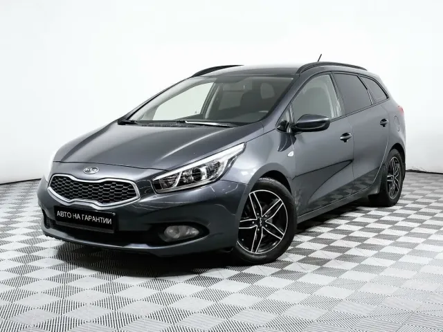 Kia Ceed II, 2013