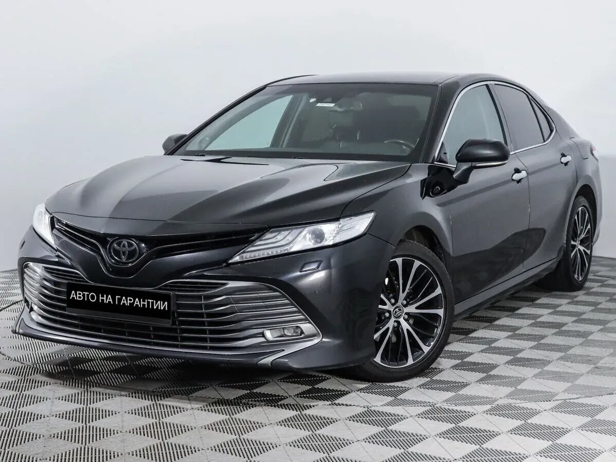 Toyota Camry VIII (XV70), 2018