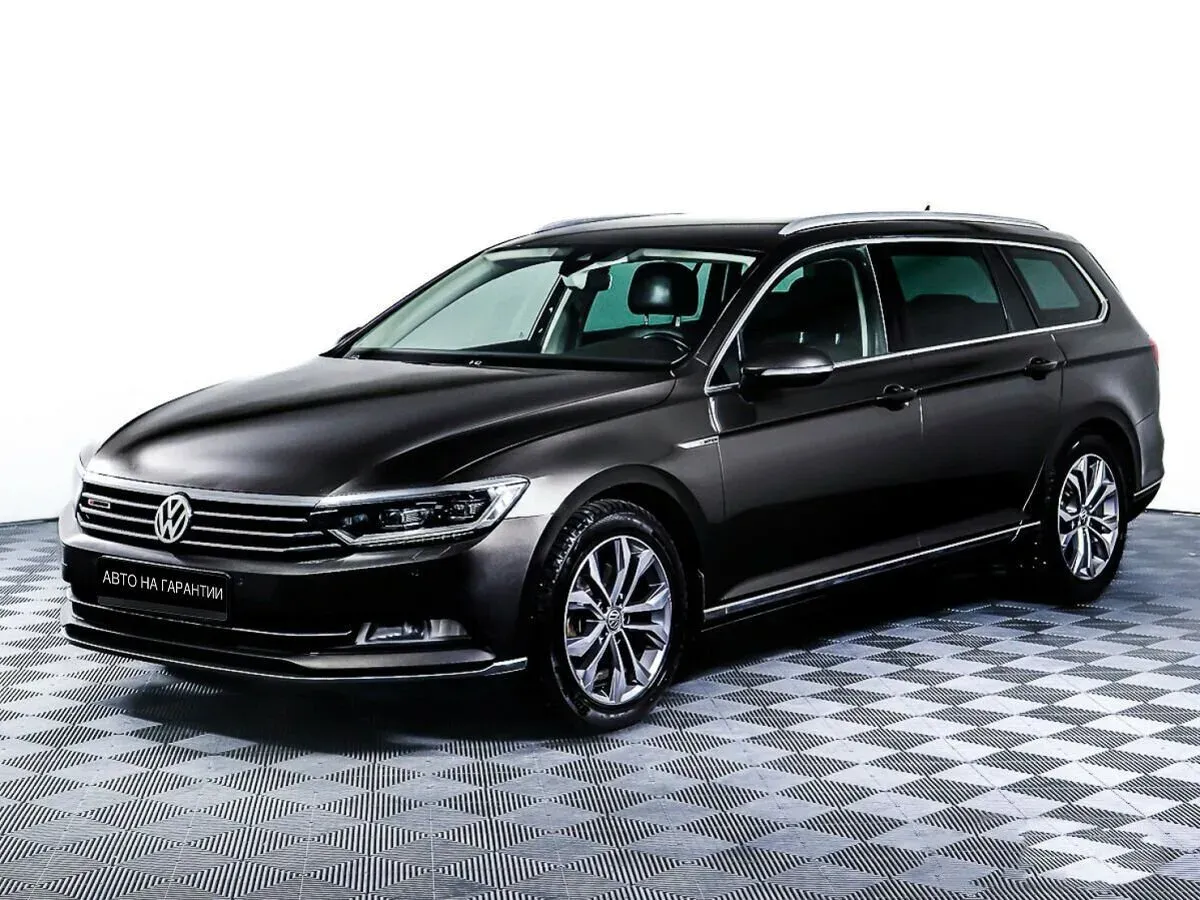 Volkswagen Passat B8, 2015