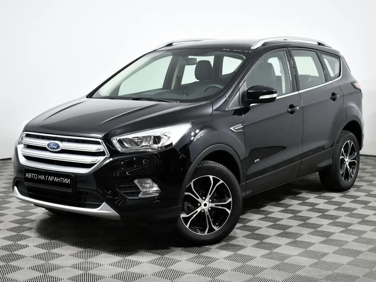Ford Kuga II Рестайлинг, 2019