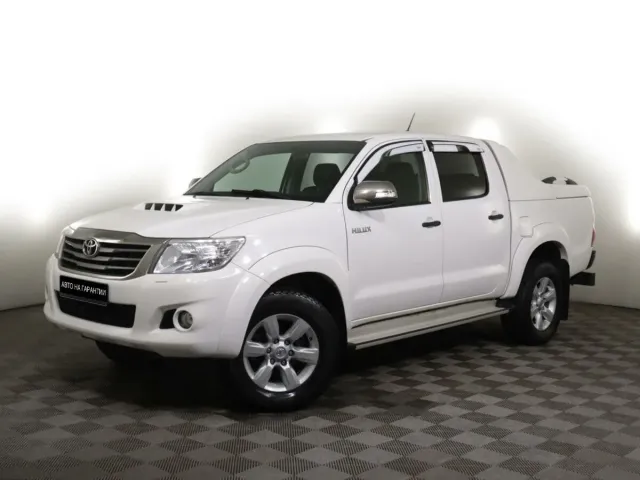 Toyota Hilux VII Рестайлинг, 2013