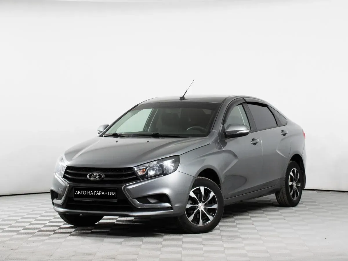 Lada (ВАЗ) Vesta, 2017