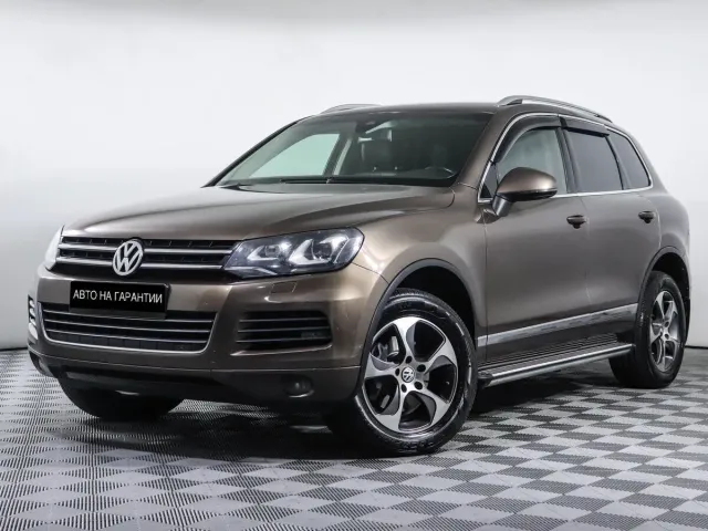 Volkswagen Touareg II, 2013
