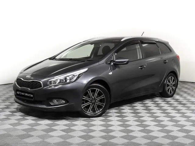 Kia Ceed II, 2013