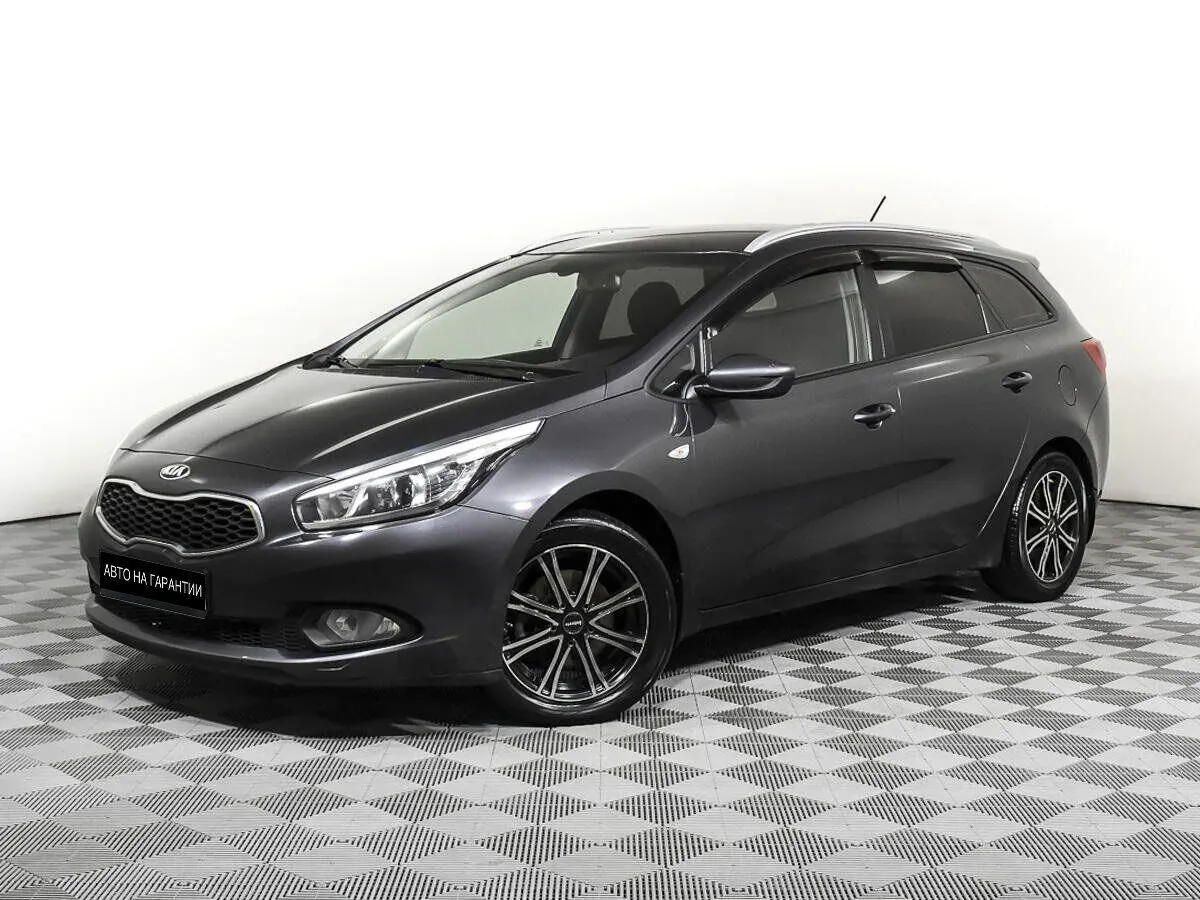 Kia Ceed II, 2013