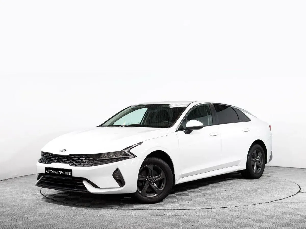 Kia K5 III, 2021