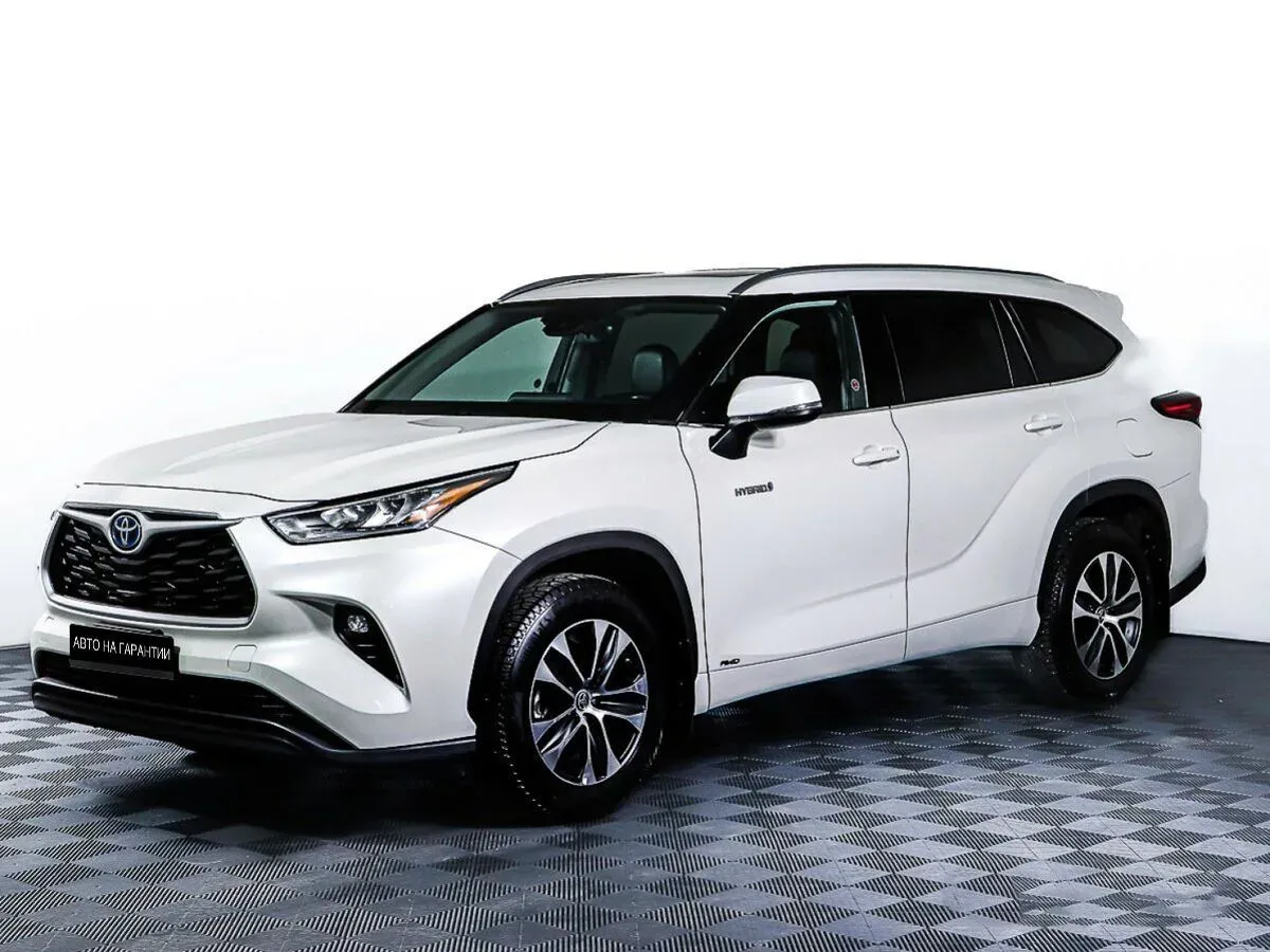 Toyota Highlander IV (XU70), 2020