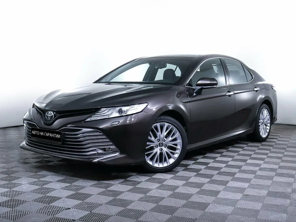 Toyota Camry VIII (XV70), 2019