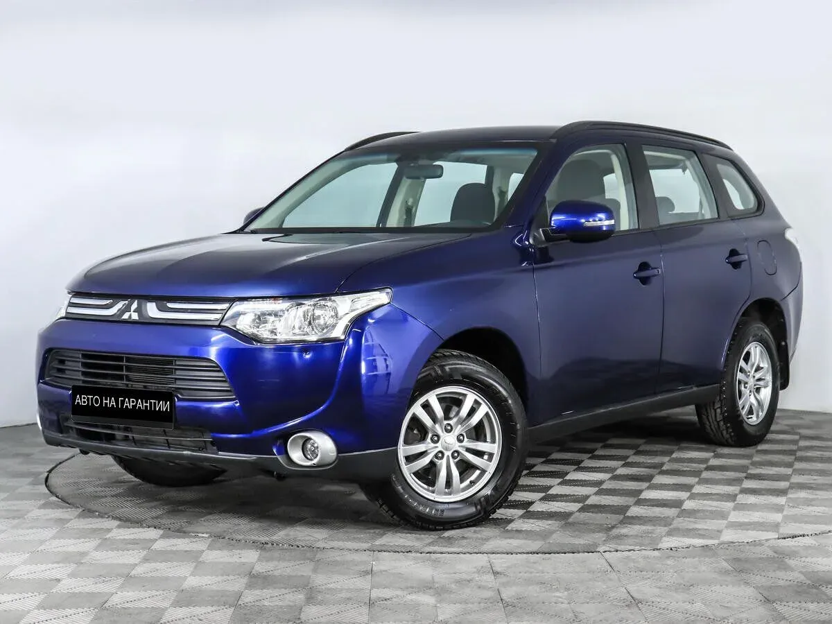 Mitsubishi Outlander III, 2013