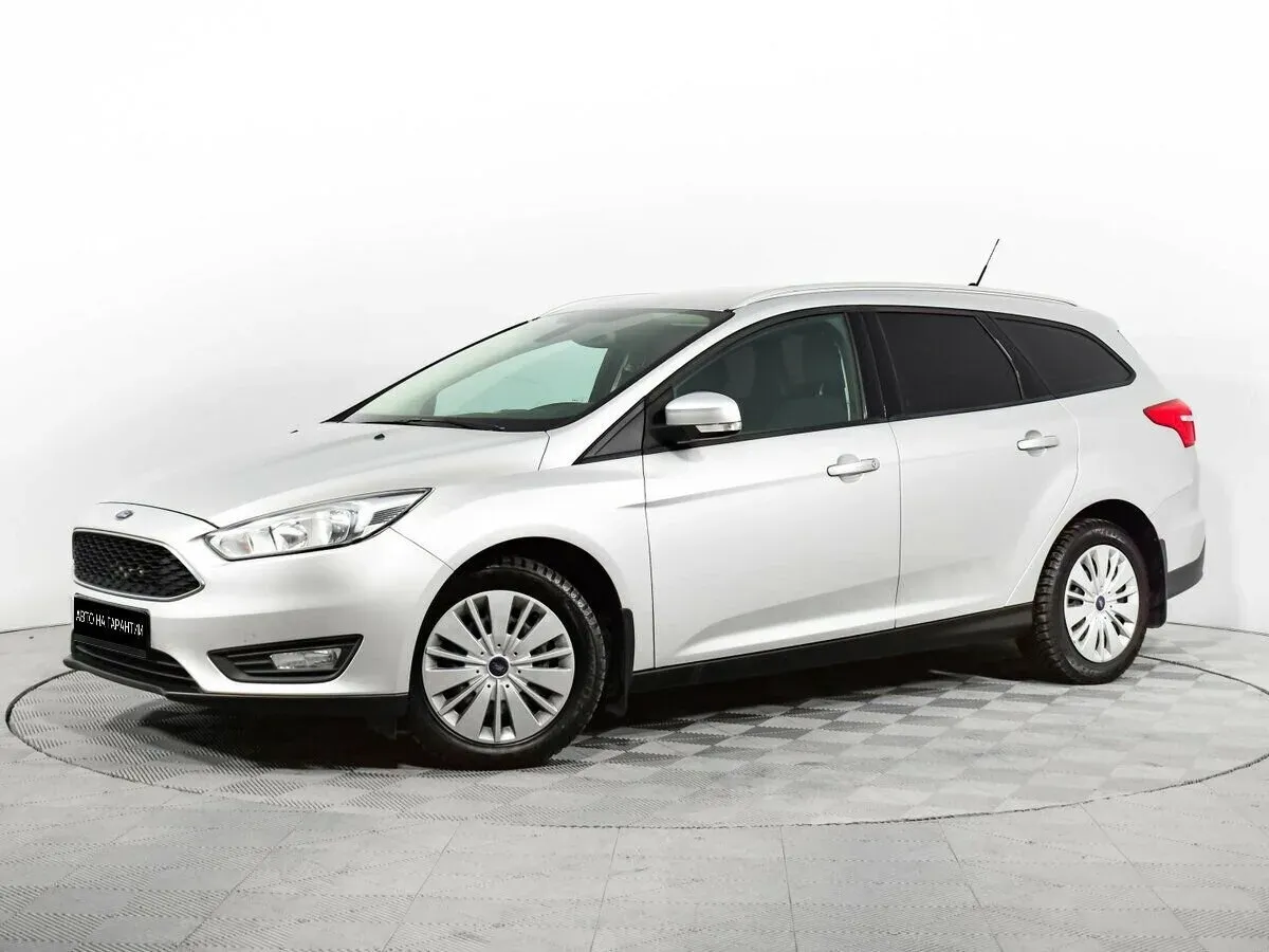 Ford Focus III Рестайлинг, 2017