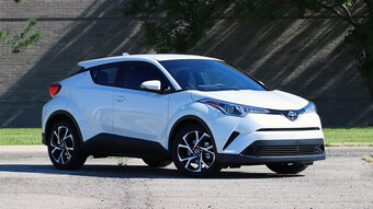 Галерея Toyota C-HR - Фото 5