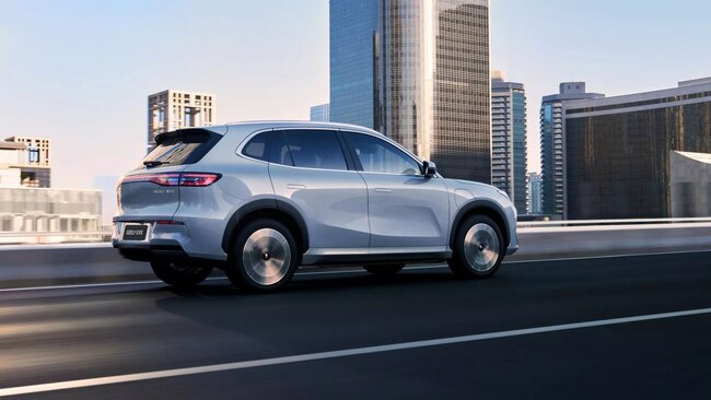 Галерея Geely EX5 - Фото 1