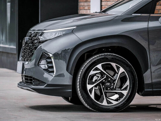 Галерея Hyundai Custin - Фото 1
