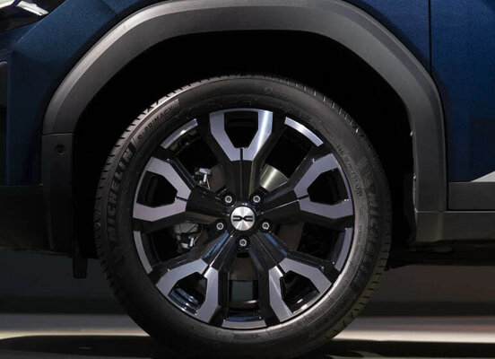 Галерея Dacia Bigster - Фото 16