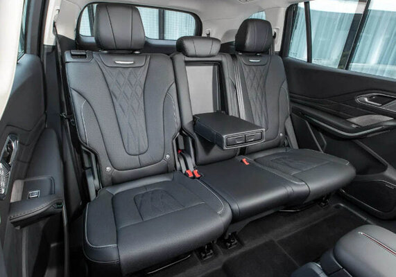 Галерея Hongqi Новый HS7 - Фото 6