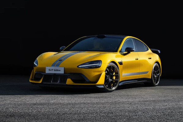 Галерея Xiaomi SU7 Ultra - Фото 1