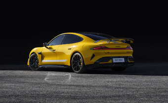 Галерея Xiaomi SU7 Ultra - Фото 5