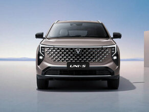 Галерея Changan UNI-S new - Фото 3