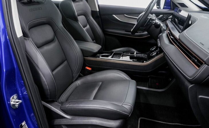 Exeed LX - Фото 5