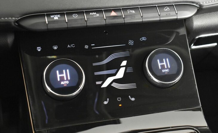 Exeed LX - Фото 14