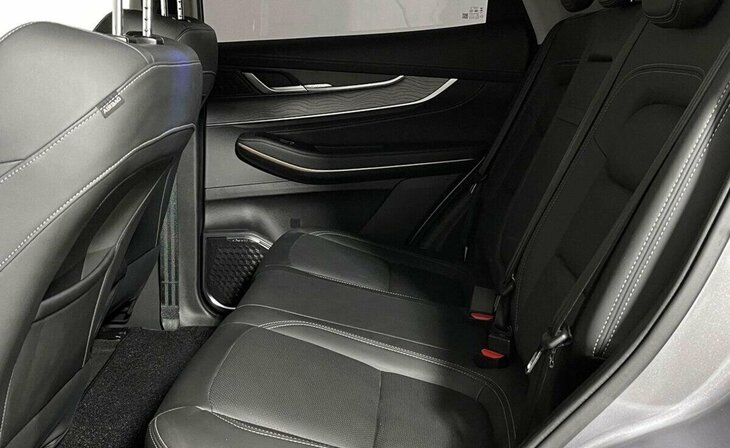 Exeed LX - Фото 9