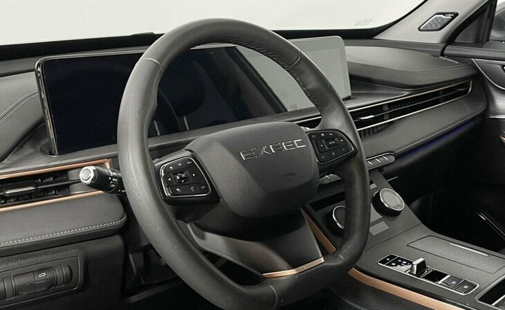 Exeed LX - Фото 5