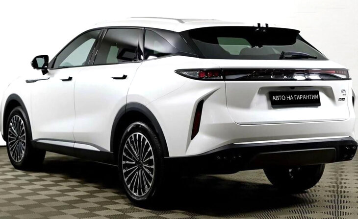 Exeed RX - Фото 3