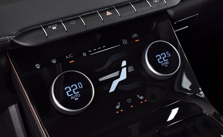 Exeed LX - Фото 13