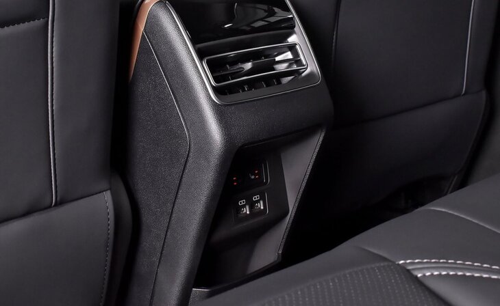 Exeed LX - Фото 16