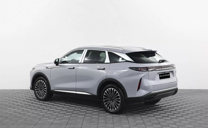 Exeed RX - Фото 3