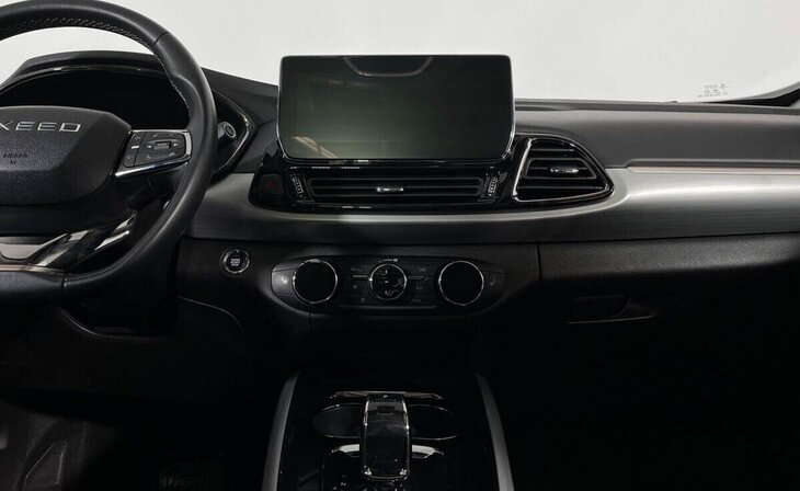 Exeed TXL - Фото 5