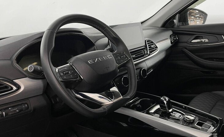 Exeed TXL - Фото 6