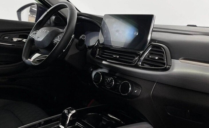 Exeed TXL - Фото 4