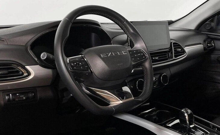 Exeed TXL - Фото 5