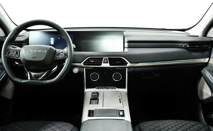 Exeed TXL - Фото 5