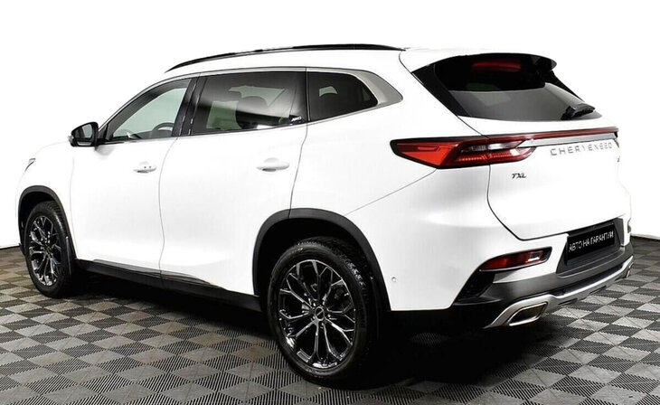 Exeed TXL - Фото 3