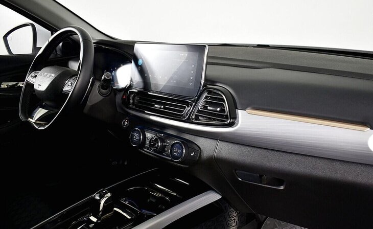 Exeed TXL - Фото 4