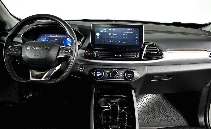 Exeed TXL - Фото 5