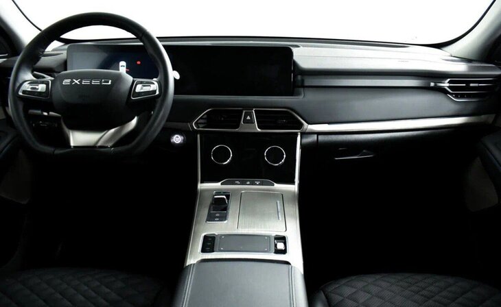 Exeed TXL - Фото 5