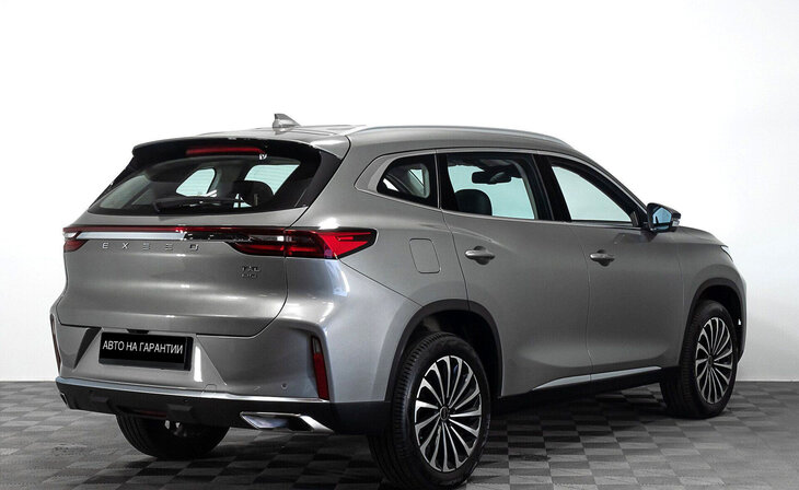 Exeed TXL - Фото 3