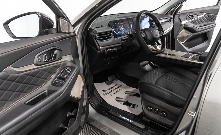 Exeed TXL - Фото 4