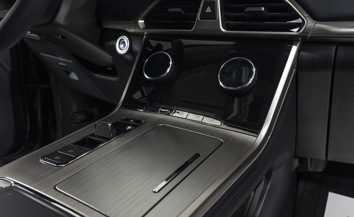 Exeed TXL - Фото 13