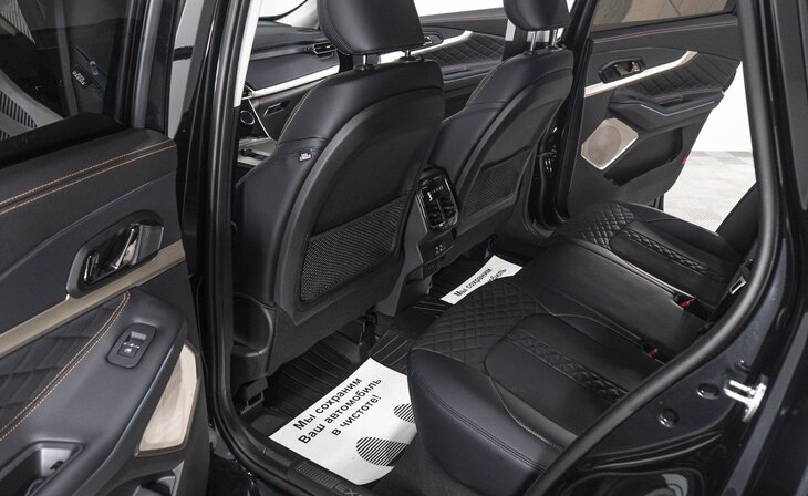 Exeed TXL - Фото 20