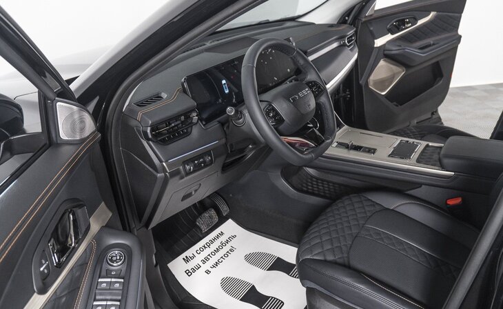 Exeed TXL - Фото 4