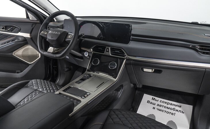 Exeed TXL - Фото 5