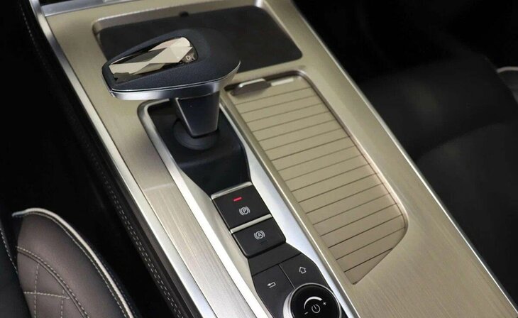 Exeed VX - Фото 5