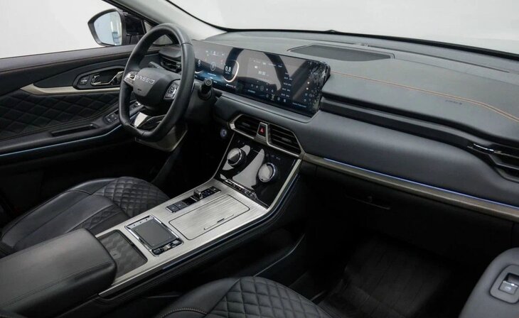 Exeed TXL - Фото 6